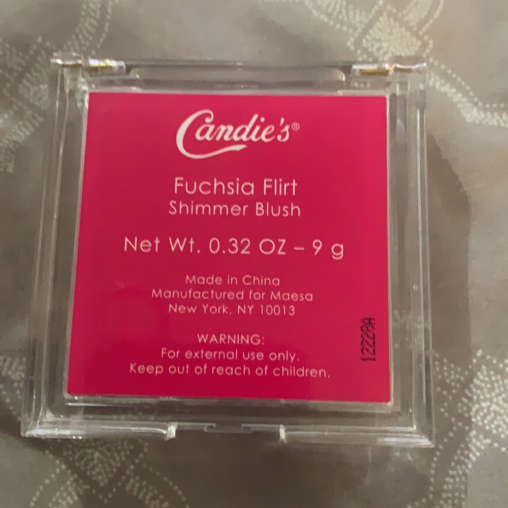 Mixed Makeup Bundle - Picture 2 of 16
